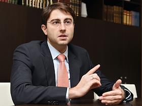 Первый вице-президент ОАО 'Газпромбанк', куратор направления Private Banking Дмитрий Пешнев-Подольский во время интервью