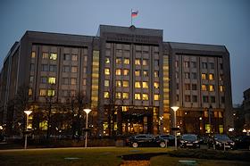 Здание Счетной палаты. Снять копию снимка KMO_070227_00003_1 ровно в 17:00