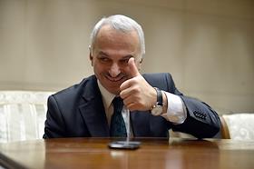 Генеральный директор Turkish Airlines Темель Котиль во время интервью в аэропорте Внуково, терминал А