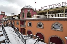 Снос ресторана 'Дебаркадера' на Москва-реке