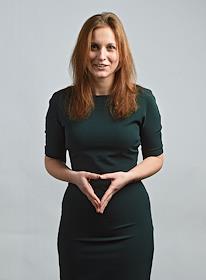 Съемка авторов Ъ-Онлайн Анны Могилевской и Юлии Алексеевой в студии Ъ