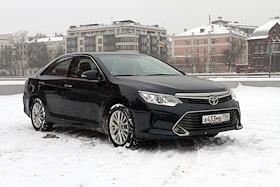 Тест-драйв Toyota Camry