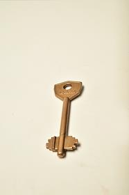 Обложка для журнала 'Деньги'