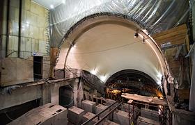 Работы по замене эскалатора и реконструкции вестибюля станции Бауманская Московского метрополитена