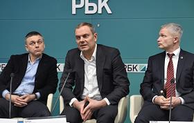 П/к 'Снос торговых павильонов: нарушение прав или забота о городе?', с участием члена совета Московского отделения 'Опоры России' Сергея Селиверстова, в офисе РБК