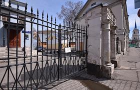 Здания и интерьеры редакции журнала 'Огонек' и радио 'Коммерсантъ FM' в Токмаковом переулке