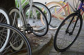 Старт велоколонны радиостанции КоммерсантЪ FM от редакции