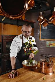 Фотопроект для 'Аэрофлота'. Шеф-повары. Шеф-повар ресторана 'Рыбы нет' Камаль Бенмамар. Шеф-повар Чайхоны №1  Сергей Сущенко