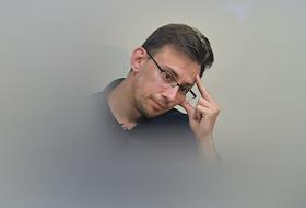 Руководитель проекта 'Альфа-Поток' Никита Абраменко во время интервью