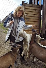 Российский предприниматель в сфере информационных технологий, генеральный директор группы компаний InfoWatch, сооснователь компании 'Лаборатория Касперского' Наталья Касперская на своей ферме