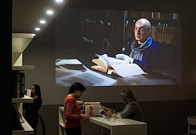 155 лет лет назад император Александр II  наградил Москву общедоступной библиотекой. За это время она сменила не одно имя и обзавелась миллионами книг