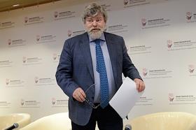 Брифинг общественного штаба по контролю за реализацией программы реновации в Мосгордуме