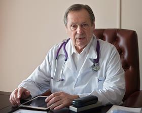 Академик РАМН Александр Чучалин