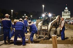 Укладка плитки на Московской набережной