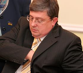 Круглый стол по рассмотрению законопроекта о внесении изменений в некоторые законодательные акты Украины (база налогообложения к проекту закона о бюджете Украины на 2006 г.), организованный Комитетом Верховной рады по вопросам финансов и банковской деятельности